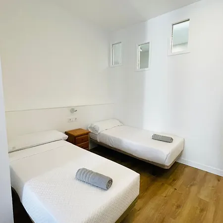 Hostal Ruano Madrid Buitenkant foto