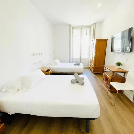 Hostal Ruano Madrid Exterior photo